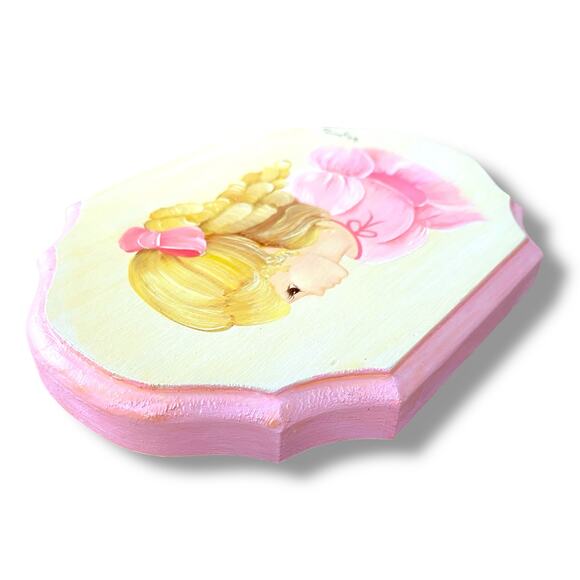 VTG 70s Wood Plaque Wall Art Hand Painted Blonde Hair Girl Portrait Curls Pink - Picture 6 of 9